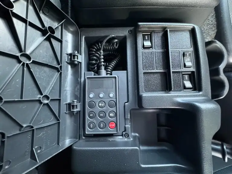 日野 プロフィア 大型 タンク車 バルク QKG-FR1AXBGの中古トラック画像14