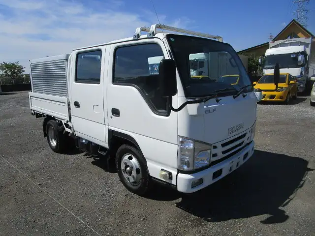 いすゞ エルフ 小型 平ボディ Wキャブ TKG-NJR85Aの中古トラック画像3