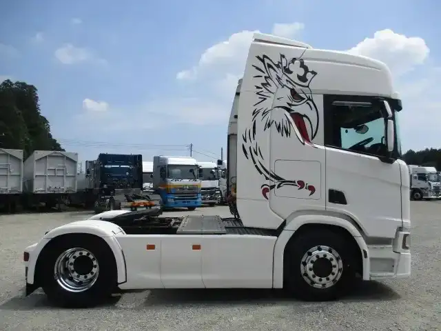 スカニア トラック 大型 トラクター ハイルーフ 1デフの中古トラック画像3