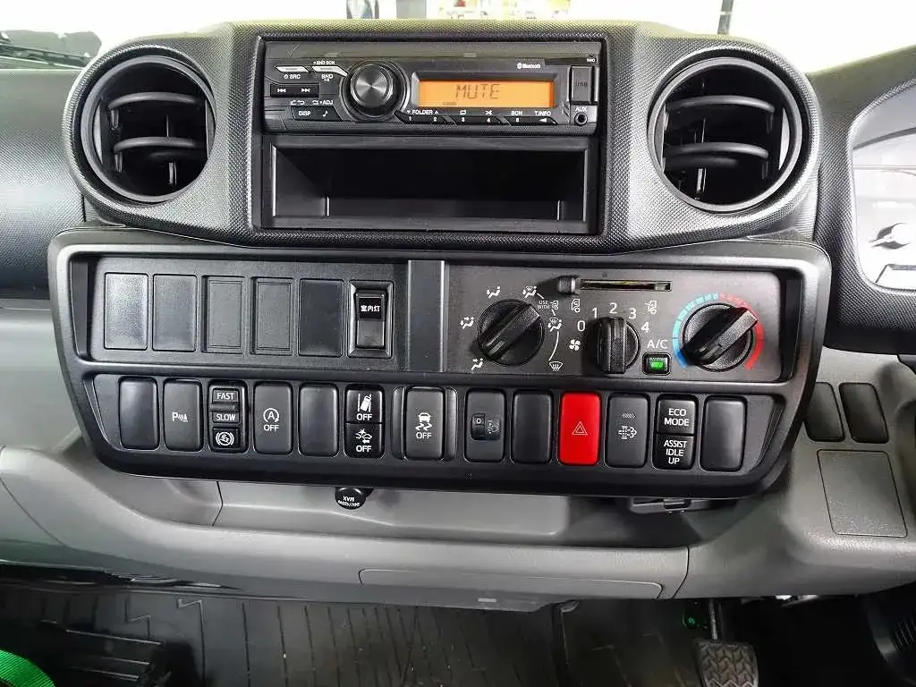 トヨタ ダイナ 小型 アルミバン 2RG-XZC645 R4の中古トラック画像13