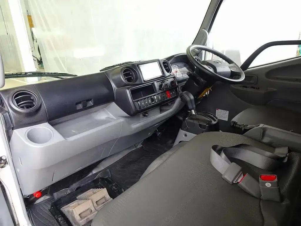 トヨタ ダイナ 小型 アルミバン パワーゲート サイドドアの中古トラック画像10