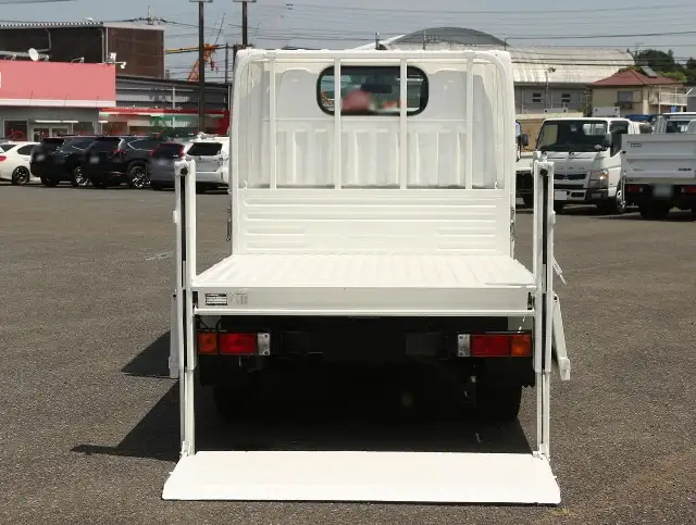 日産 アトラス 小型 平ボディ Wキャブ パワーゲートの中古トラック画像7