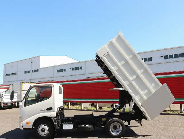 日野 デュトロ 小型 ダンプ 土砂禁 TKG-XZC610Tの中古トラック画像8
