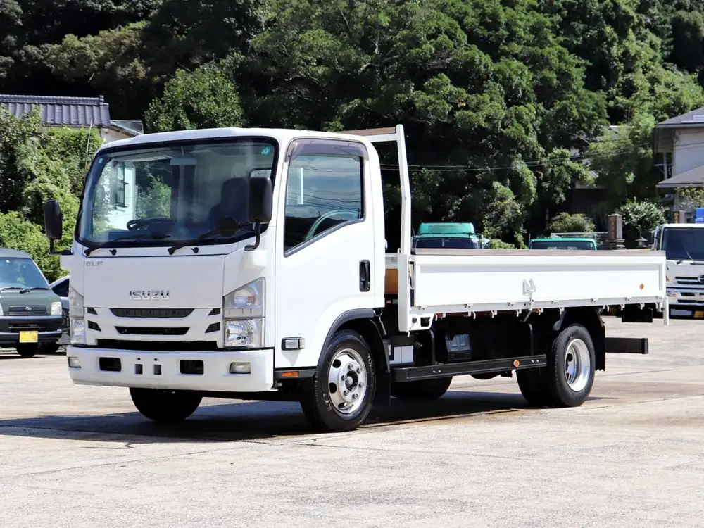 いすゞ エルフ 小型 平ボディ 2RG-NPR88N R3 の中古トラック【車両No.196432】