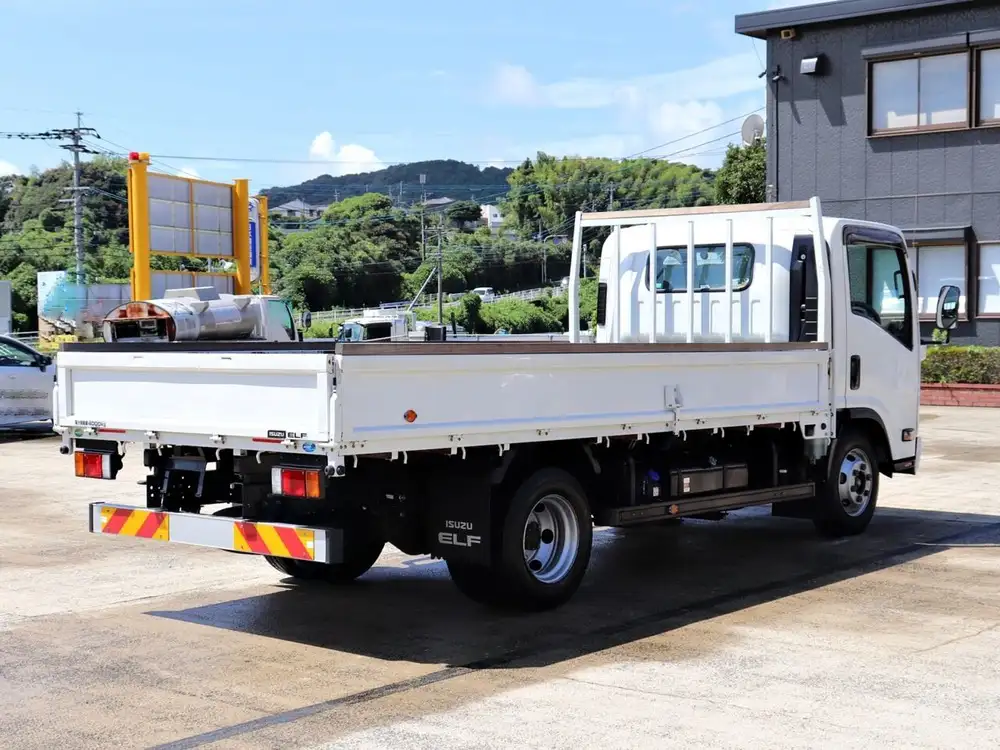 いすゞ エルフ 小型 平ボディ 2RG-NPR88N R3の中古トラック画像4