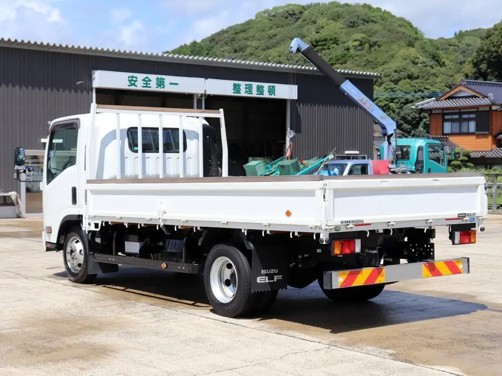 いすゞ エルフ 小型 平ボディ 2RG-NPR88N R3の中古トラック画像6