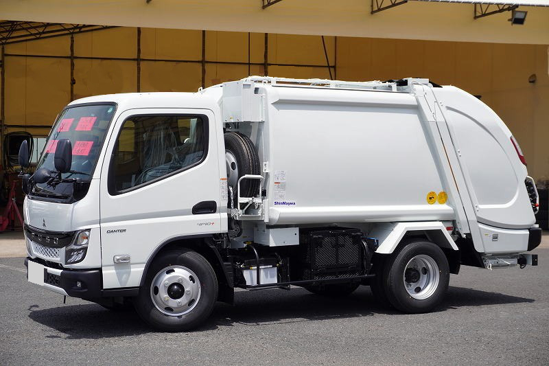 三菱 キャンター 小型 パッカー車