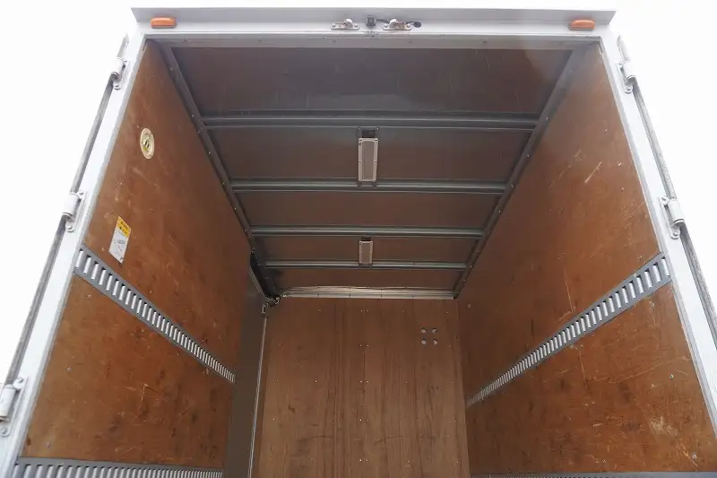 いすゞ エルフ 小型 アルミバン サイドドア TPG-NLR85ANの中古トラック画像5