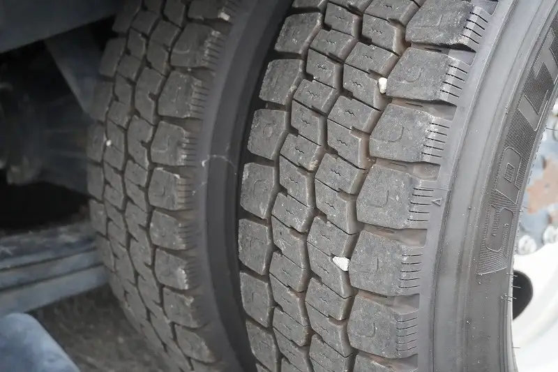 いすゞ エルフ 小型 アルミバン サイドドア TPG-NLR85ANの中古トラック画像20