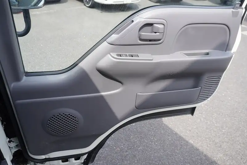 いすゞ エルフ 小型 アルミバン パワーゲート サイドドアの中古トラック画像15