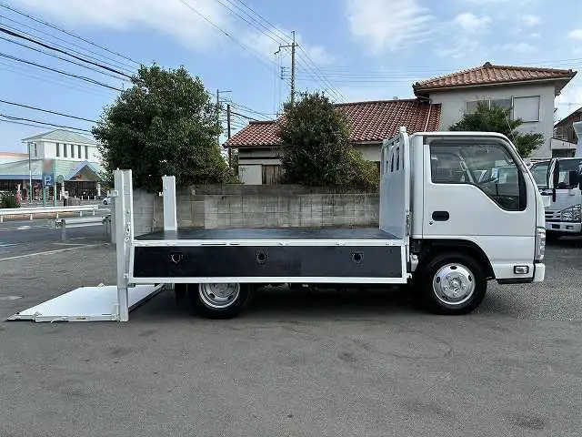 いすゞ エルフ 小型 平ボディ パワーゲート 床鉄板の中古トラック画像6