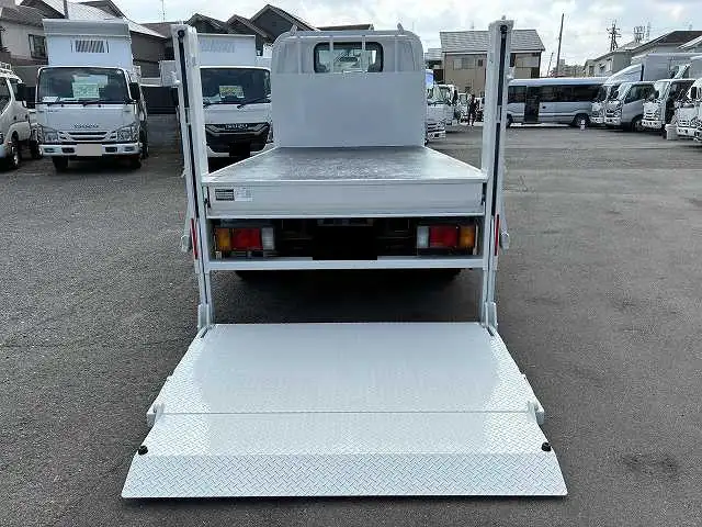 いすゞ エルフ 小型 平ボディ パワーゲート 床鉄板の中古トラック画像7