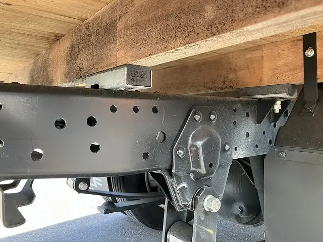 いすゞ エルフ 小型 平ボディ 2RG-NKR88AF R6の中古トラック画像18