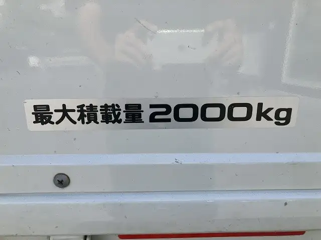 いすゞ エルフ 小型 平ボディ 2RG-NKR88AF R6の中古トラック画像9