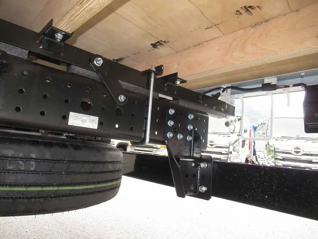 三菱 キャンター 小型 平ボディ カスタム 2RG-FEB50の中古トラック画像像17