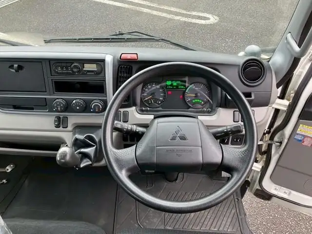 三菱 キャンター 小型 平ボディ  H29の中古トラック画像12