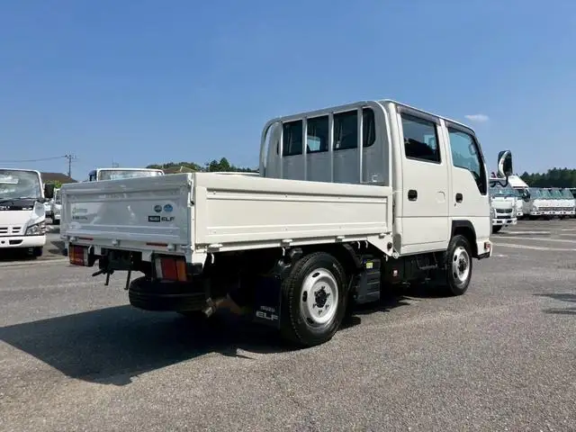いすゞ エルフ 小型 平ボディ Wキャブ の中古トラック画像3