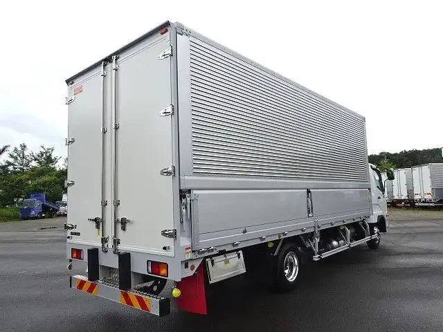 三菱 ファイター 中型/増トン ウイング エアサス ベッドの中古トラック画像5