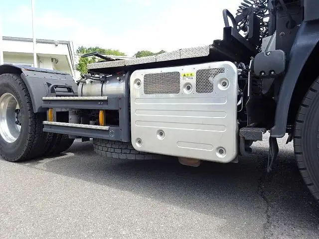 いすゞ ギガ 大型 トラクター ハイルーフ 1デフの中古トラック画像16