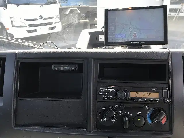 いすゞ エルフ 小型 平ボディ 2RG-NMR88R R4の中古トラック画像13