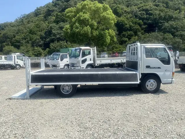 日産 アトラス 小型 平ボディ パワーゲート KK-AKR66LRの中古トラック画像6