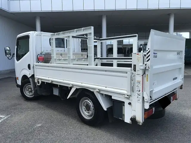 日産 アトラス 小型 平ボディ パワーゲート 床鉄板の中古トラック画像4
