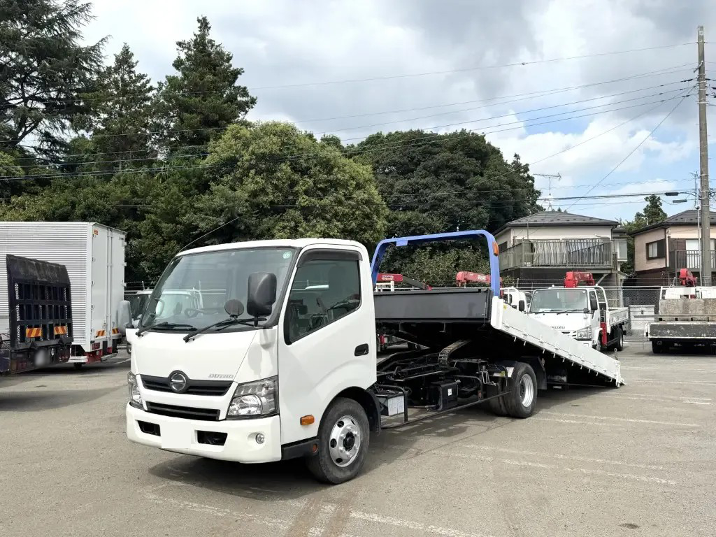 日野 デュトロ 小型 車両重機運搬 セーフティーローダー