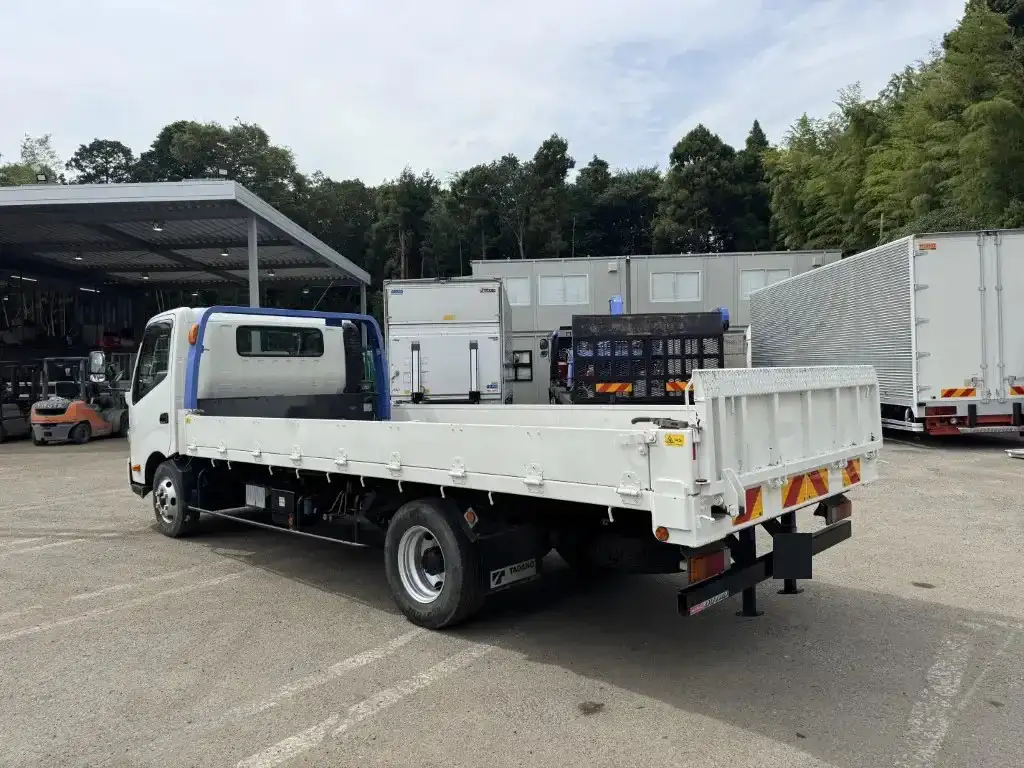 日野 デュトロ 小型 車両重機運搬 ウインチ TKG-XZU720Mの中古トラック画像4