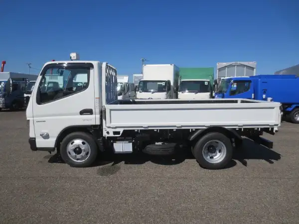 三菱 キャンター 小型 平ボディ 2RG-FBAV0 R5の中古トラック画像8