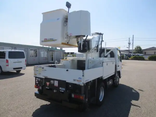 三菱 キャンター 小型 高所・建柱車 高所作業車 電工仕様の中古トラック画像3