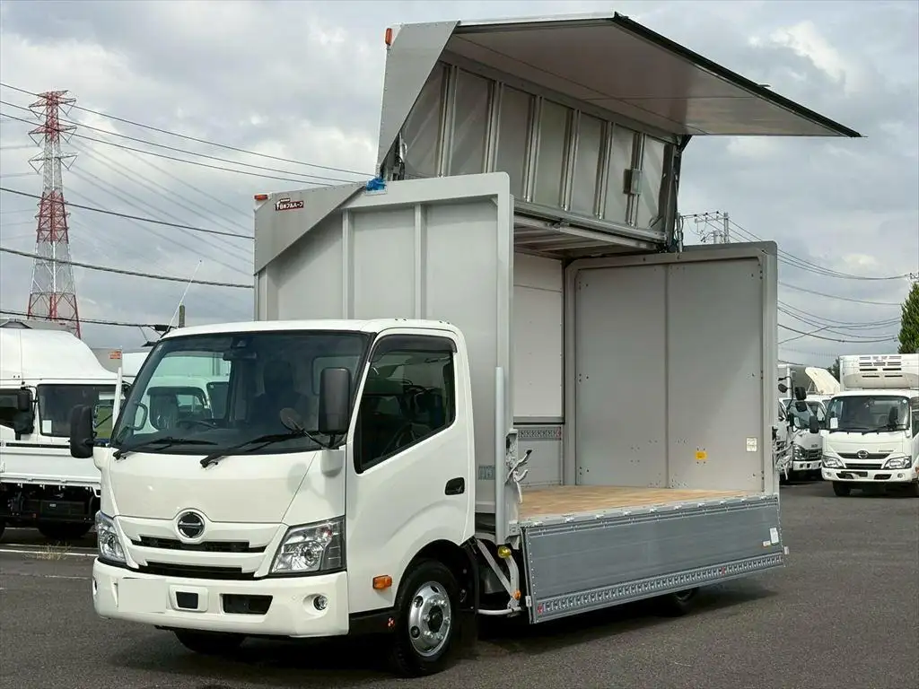 日野 デュトロ 小型 ウイング 2KG-XZU712M R6の中古トラック画像5