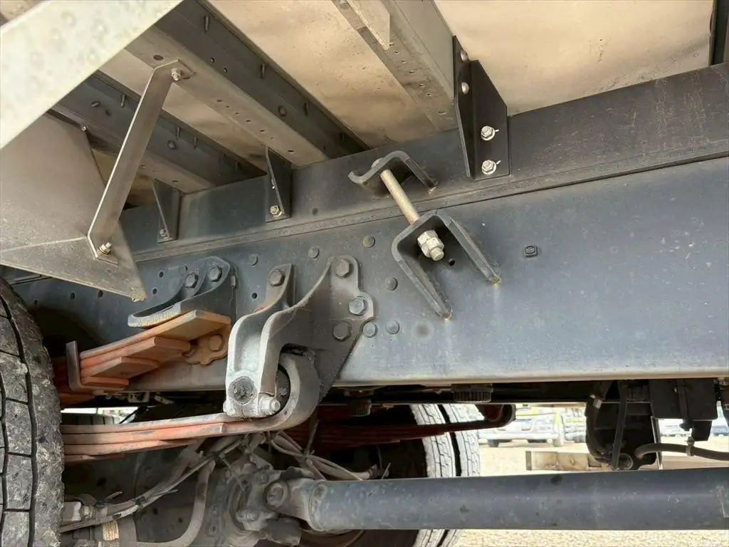 三菱 ファイター 中型/増トン ウイング 床鉄板 ベッドの中古トラック画像像17