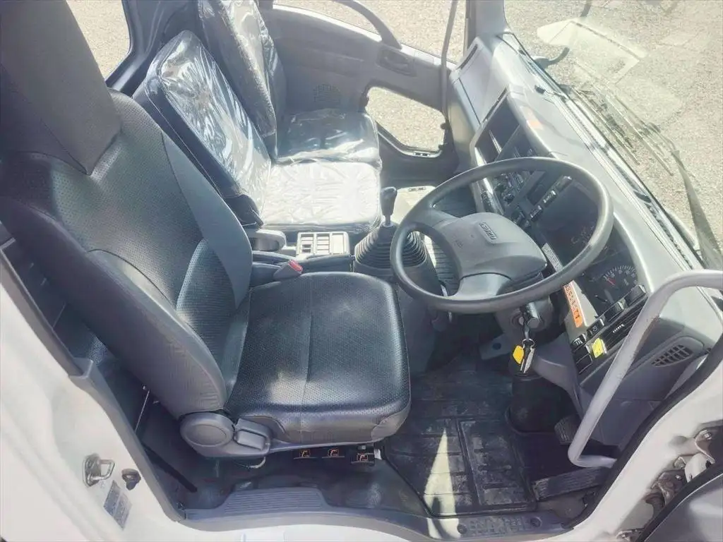 いすゞ フォワード 中型/増トン クレーン付 4段 ラジコンの中古トラック画像13