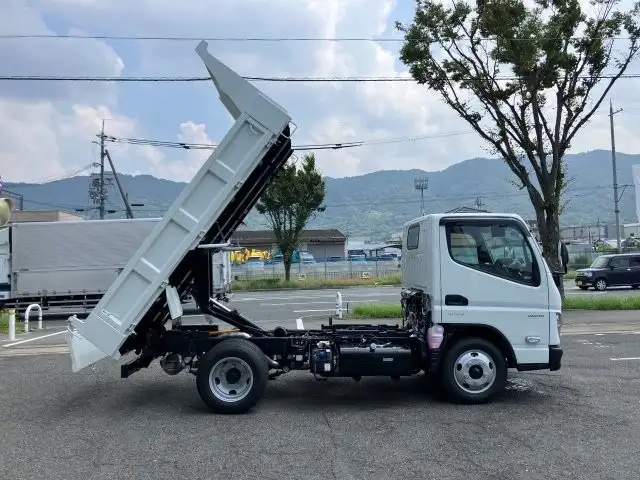 三菱 キャンター 小型 ダンプ 2RG-FBA60 R7の中古トラック画像7
