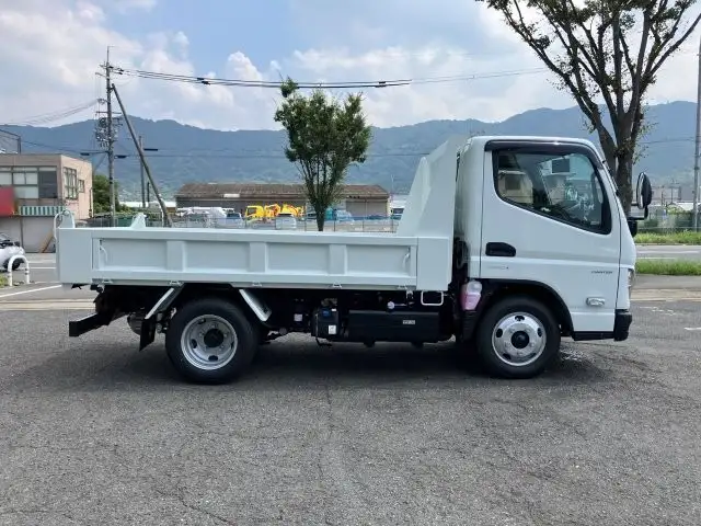 三菱 キャンター 小型 ダンプ 2RG-FBA60 R7の中古トラック画像3