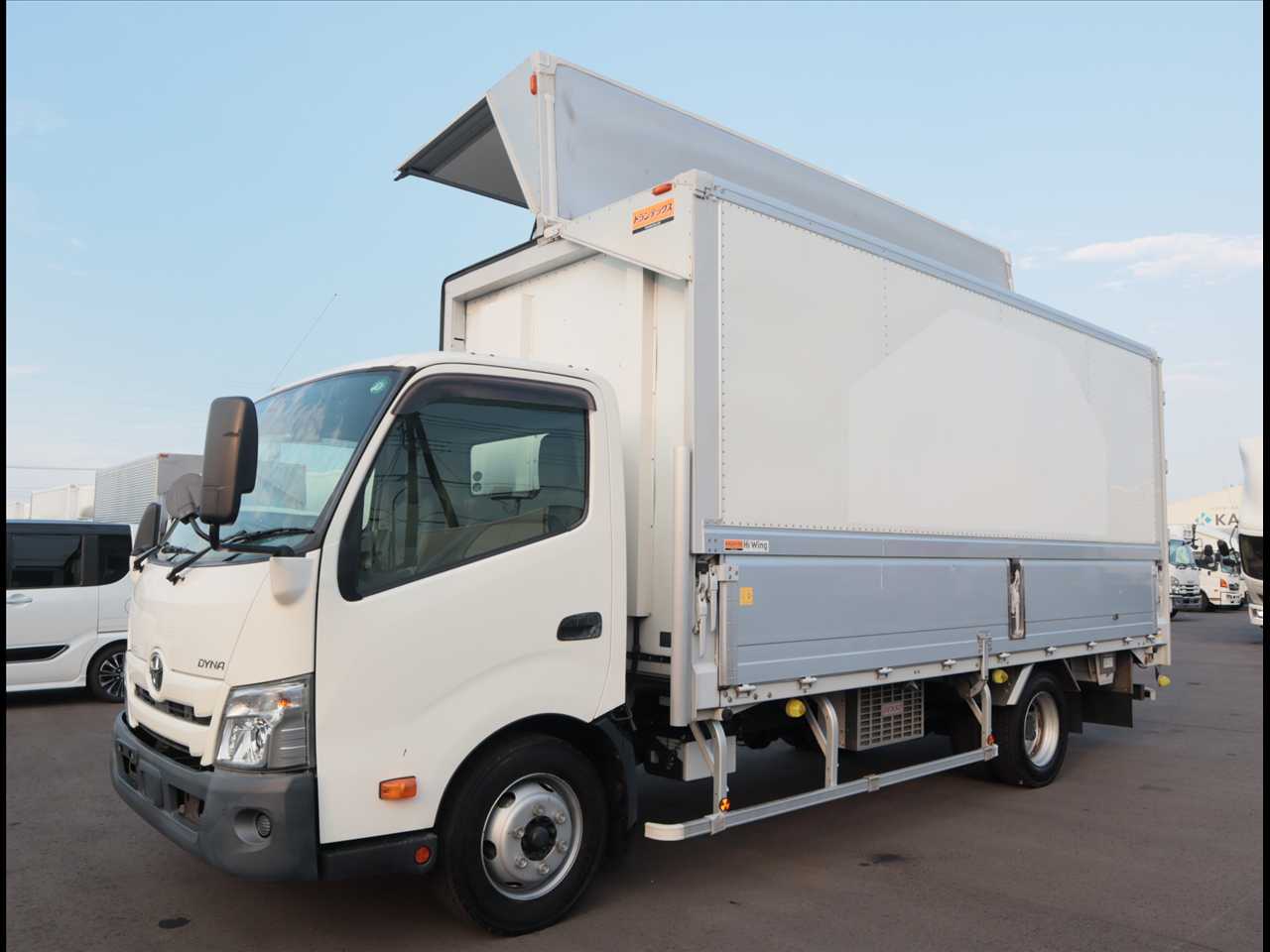 トヨタ ダイナ 小型 冷凍冷蔵 超ロング