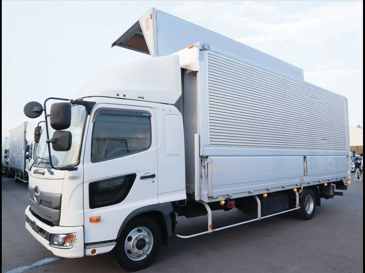 日野 レンジャー 中型/増トン ウイング ワイド