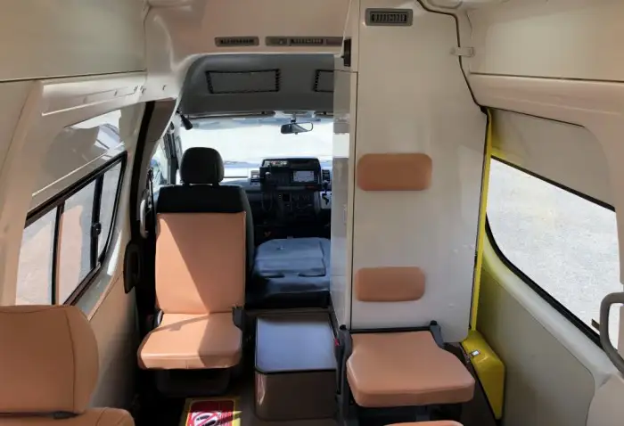 トヨタ ハイエース 小型 特殊車両 CBF-TRH226S H23の中古トラック画像14