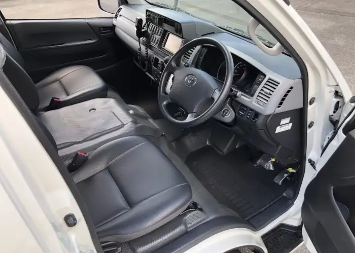 トヨタ ハイエース 小型 特殊車両 CBF-TRH226S H23の中古トラック画像12