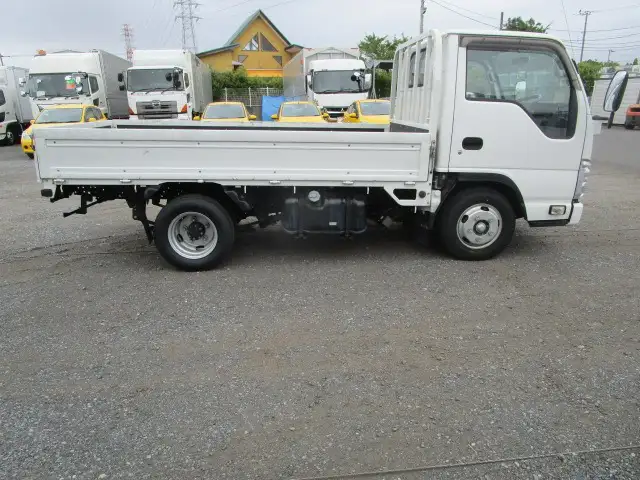 いすゞ エルフ 小型 平ボディ TRG-NJR85A H30の中古トラック画像3