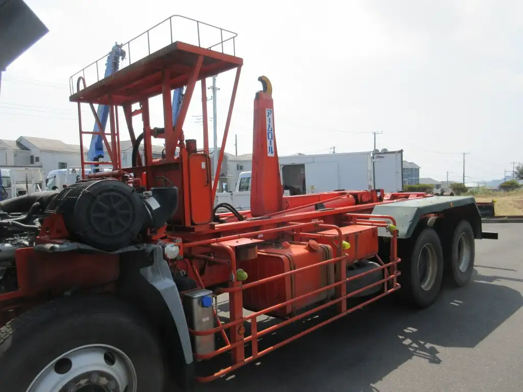 日産UD クオン 大型 アームロール ツインホイスト エアサスの中古トラック画像6