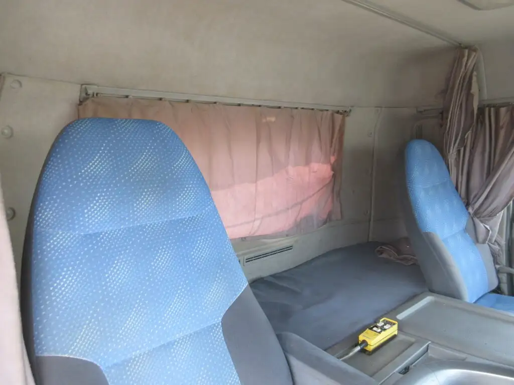 日産UD クオン 大型 アームロール ツインホイスト エアサスの中古トラック画像15