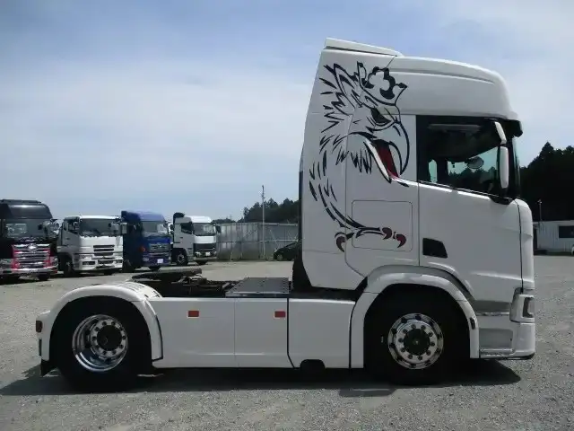 スカニア トラック 大型 トラクター ハイルーフ 1デフの中古トラック画像4