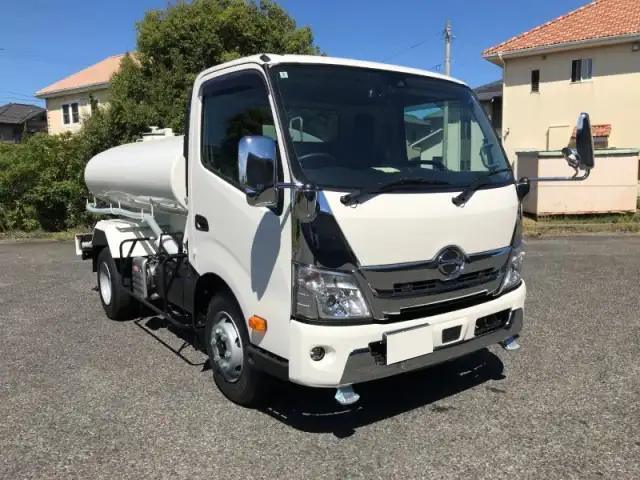 日野 デュトロ 小型 タンク車 散水車 2KG-XZU700Mの中古トラック画像2