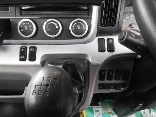 三菱 キャンター 小型 平ボディ 2RG-FBA20 R2の中古トラック画像14