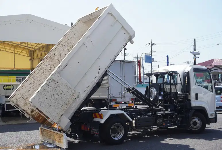いすゞ フォワード 中型/増トン アームロール コンテナ付き ツインホイストの中古トラック画像4