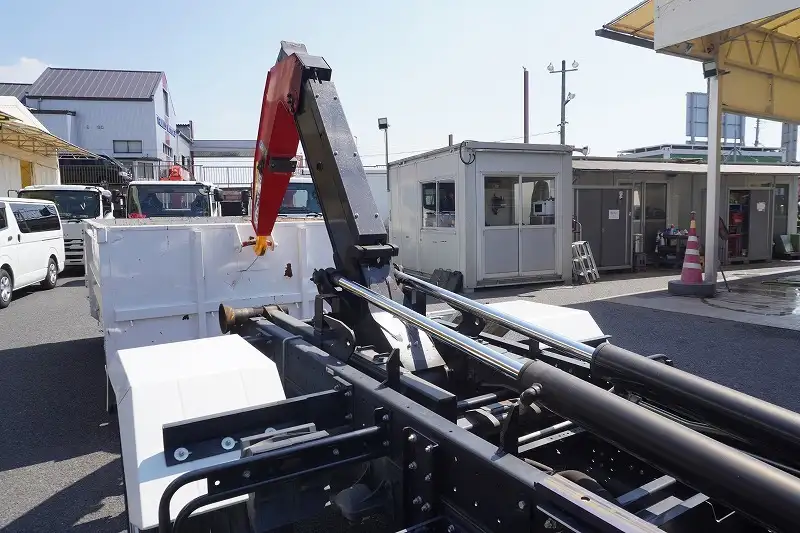 いすゞ フォワード 中型/増トン アームロール コンテナ付き ツインホイストの中古トラック画像9