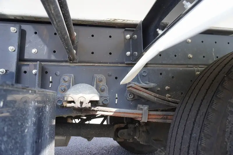 いすゞ フォワード 中型/増トン アームロール コンテナ付き ツインホイストの中古トラック画像18