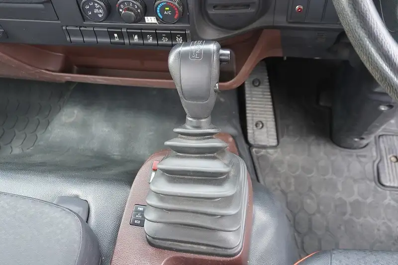 日野 レンジャー 中型/増トン クレーン付 4段 ラジコンの中古トラック画像14