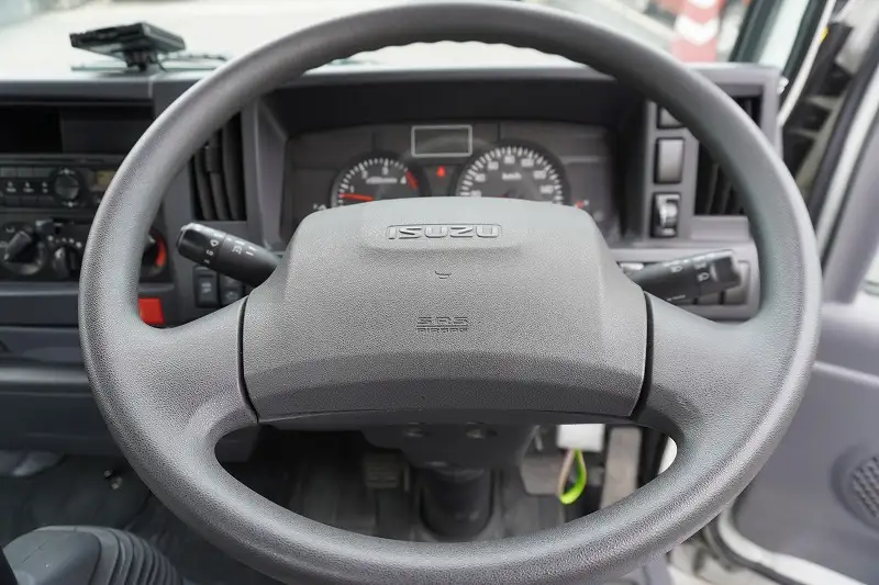 いすゞ エルフ 小型 平ボディ TRG-NJR85A H29の中古トラック画像12